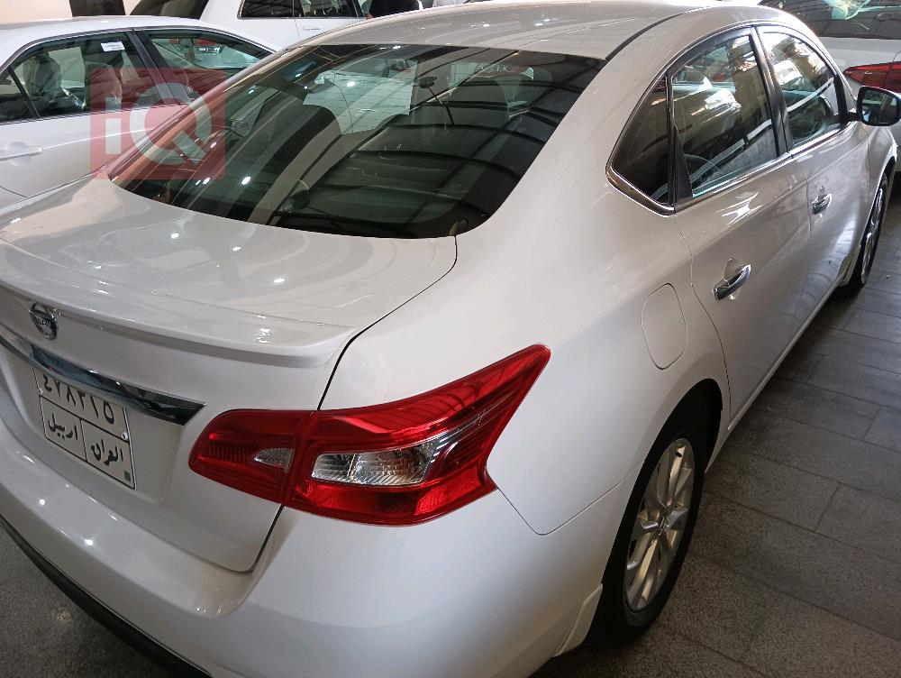 Nissan Sentra